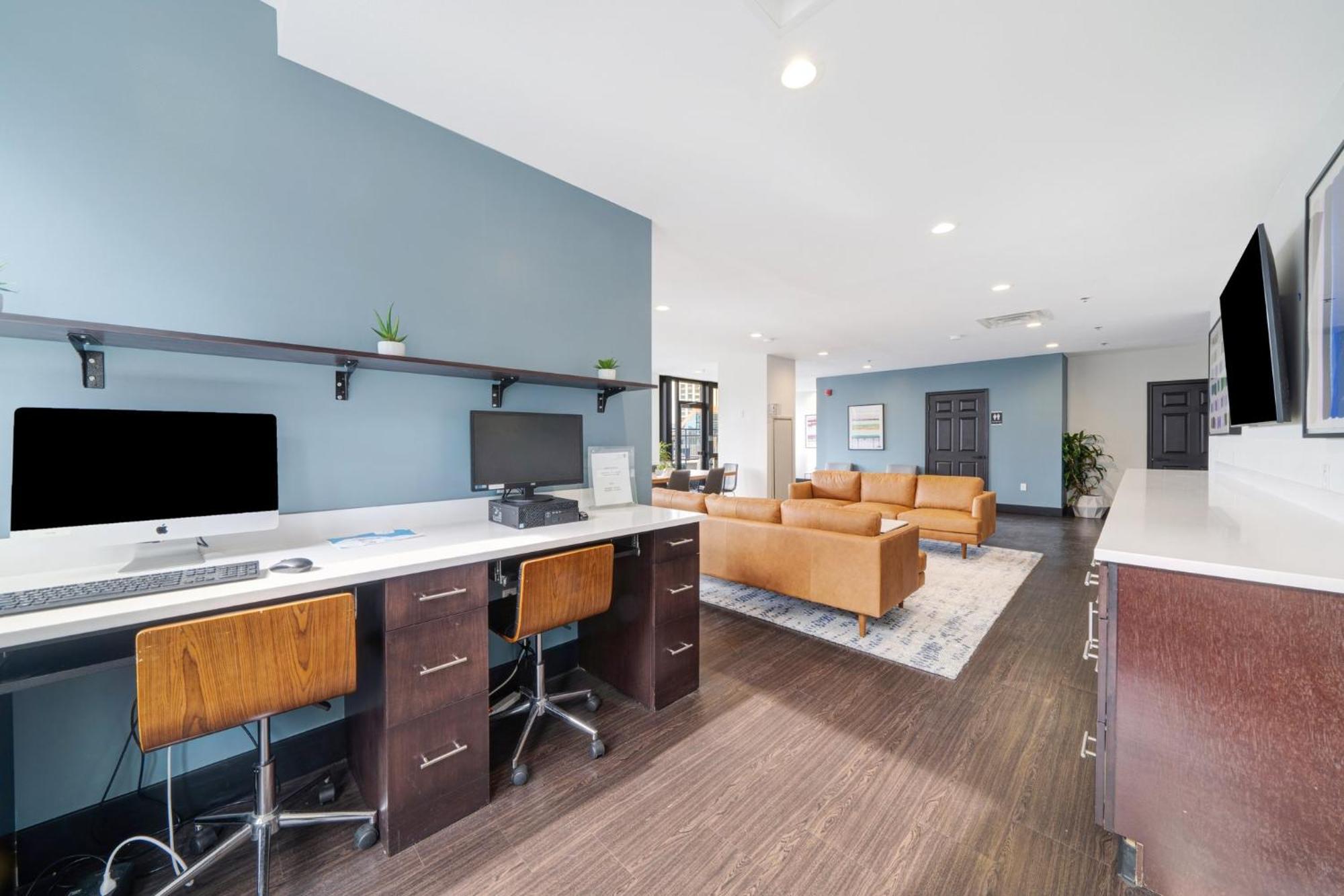 Apartment Sky High Luxury - 10th Floor - Premium Location 24-7 Parking Gym Lounge Pittsburgh